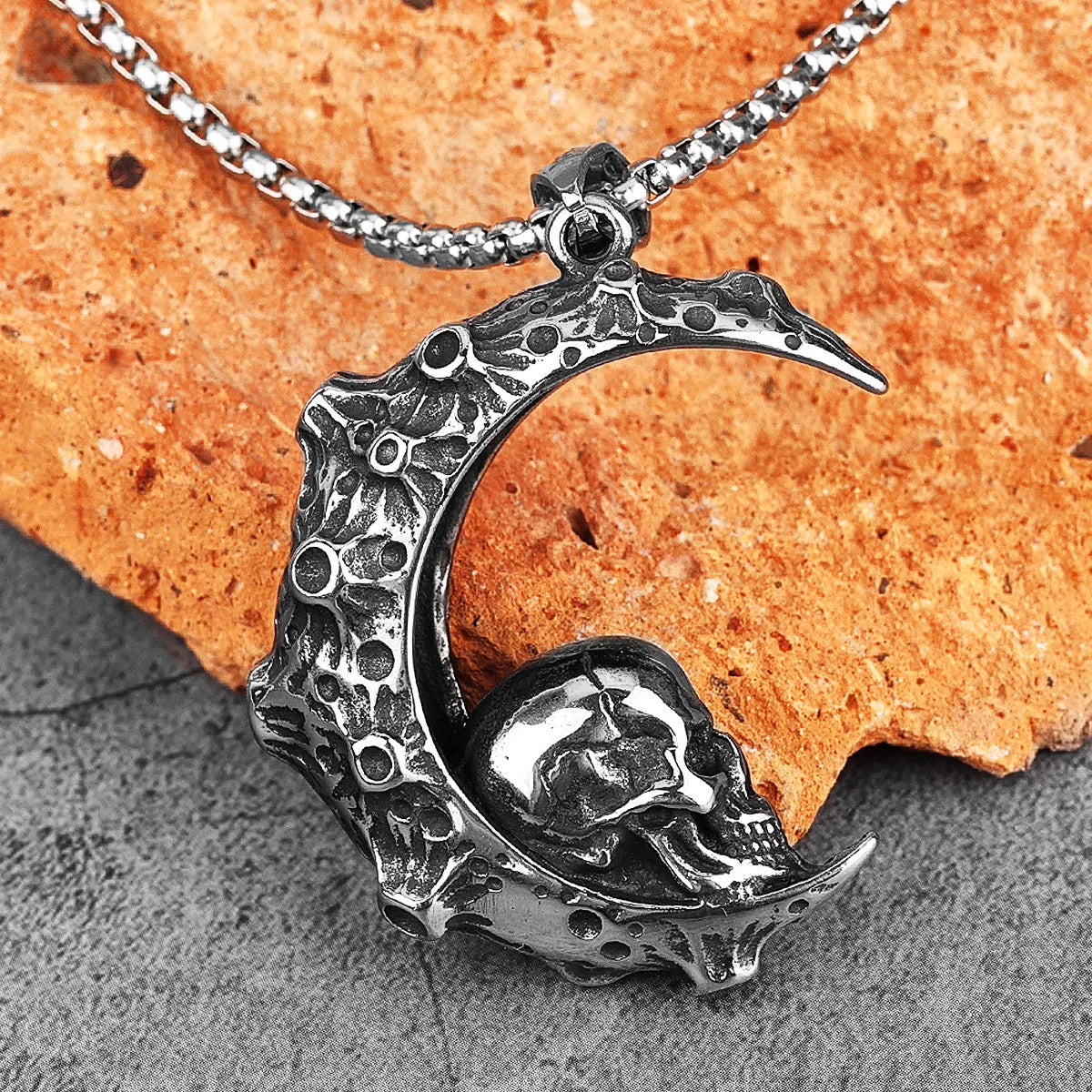 Moon Skull Stainless Steel Men Necklaces Pendants Chain Gothic Punk Unique for Boyfriend Male Jewelry Creativity Gift Wholesale