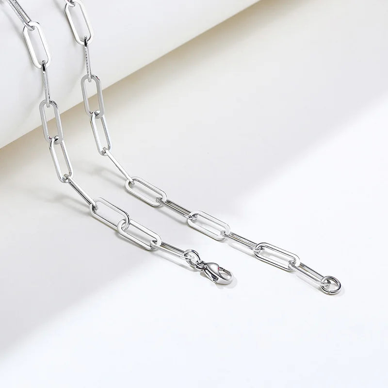PENDRA Paper Clip Rectangle Pendant Necklace