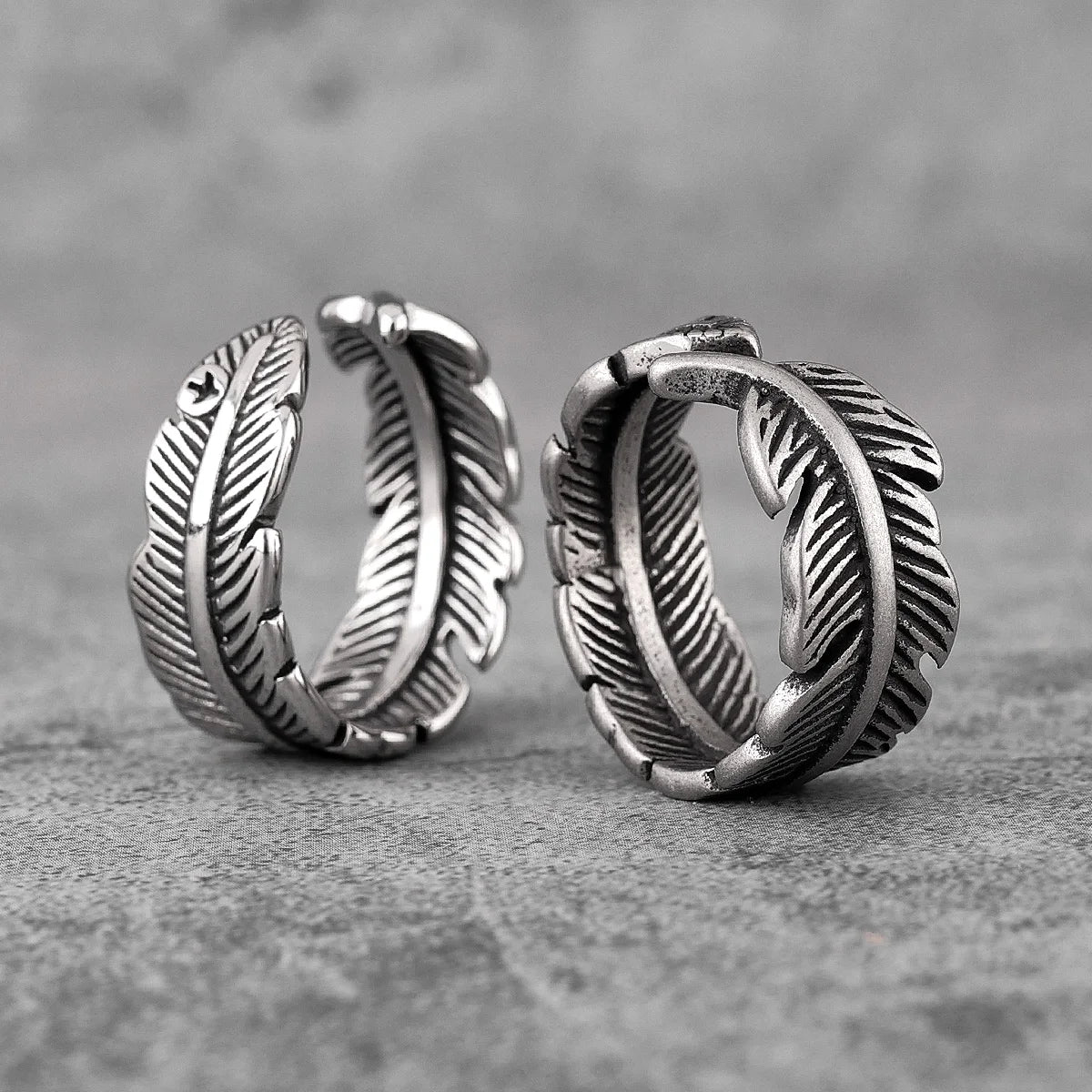PENDRA Eagle Bird Feather Steel Ring