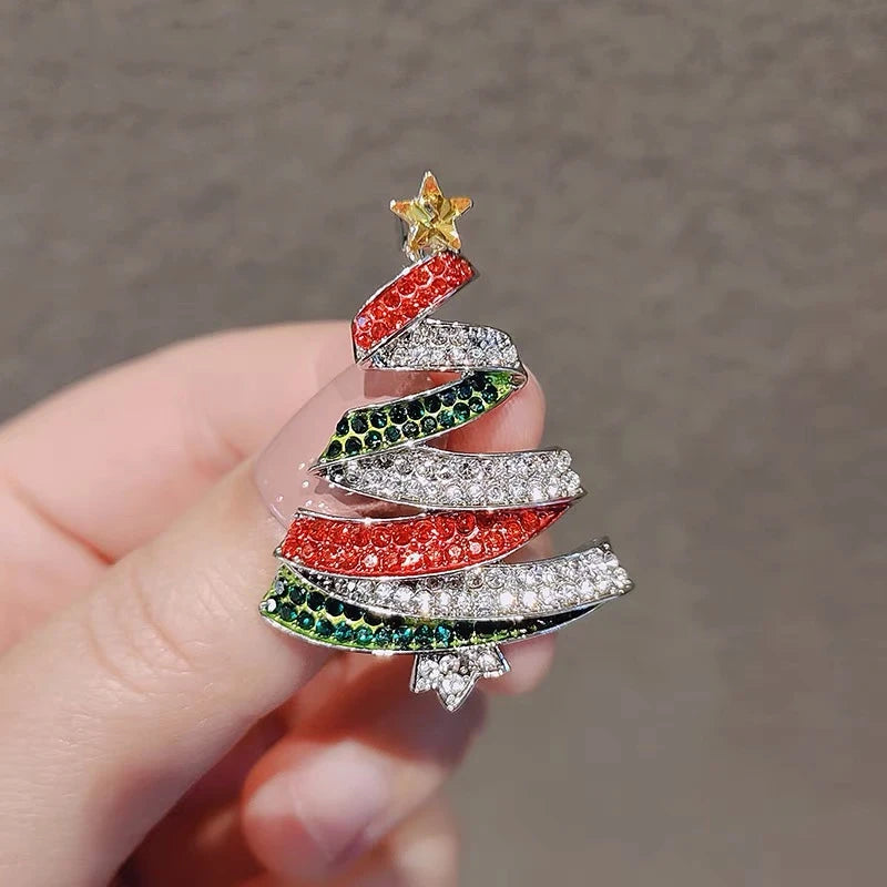 PENDRA Noelisse Rhinestone Christmas Tree Brooch