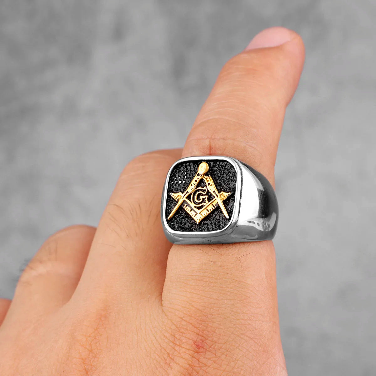 PENDRA Freemason Symbol Charm Ring