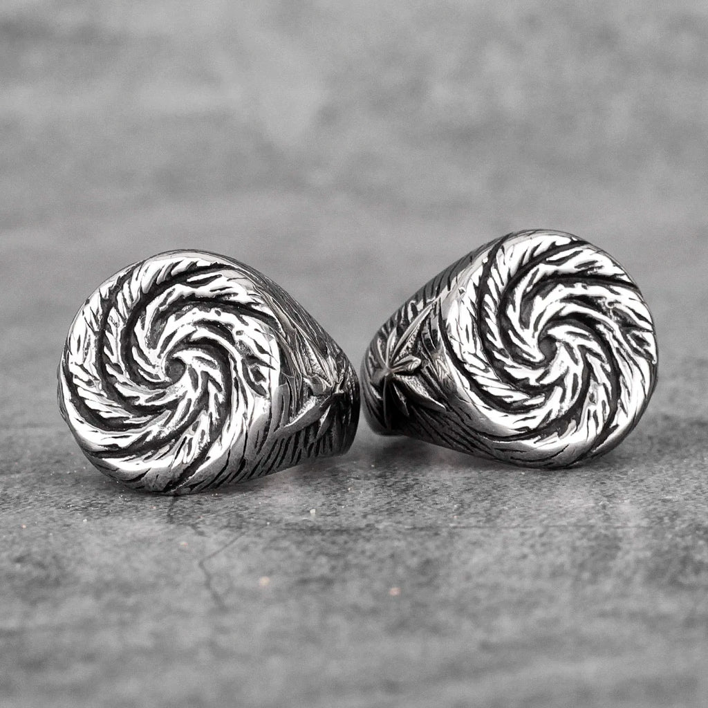 PENDRA Hole Swirl Boyfriend Steel Ring