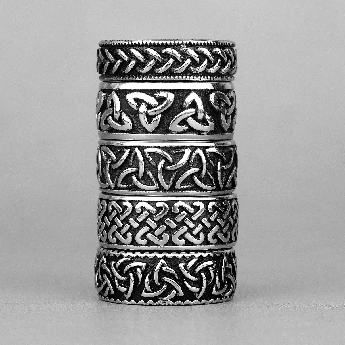 PENDRA Celtic Knot Weave Ring