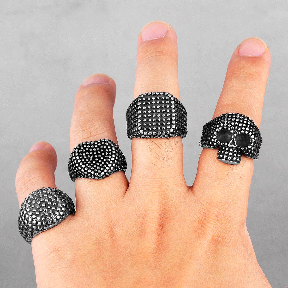 PENDRA Black Spot Geometry Ring
