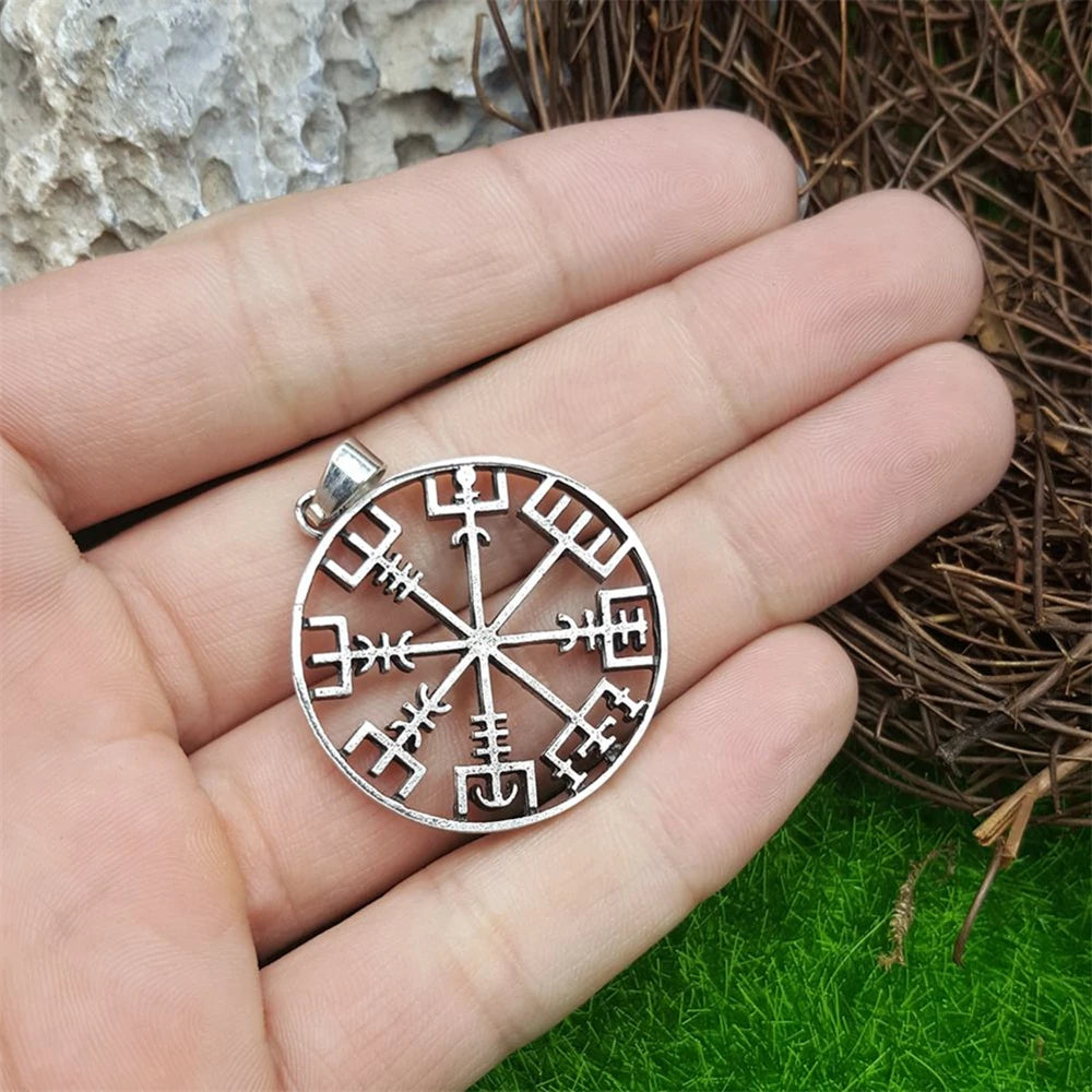 PENDRA Compass Norse Necklace
