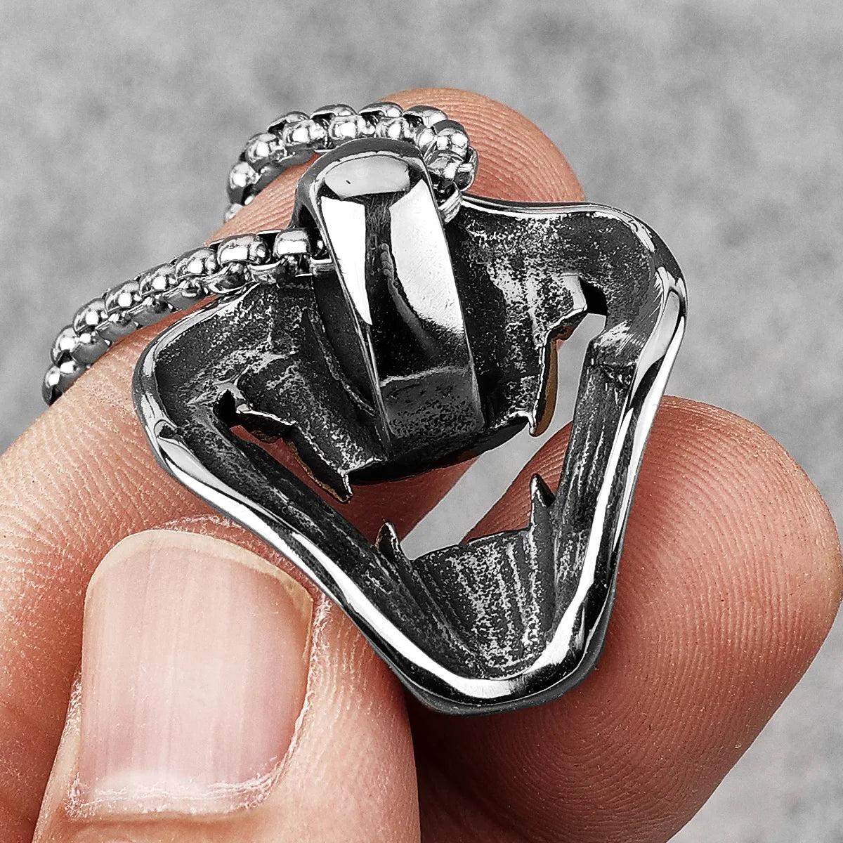 PENDRA Samurai Fangs Demon Steel Necklace