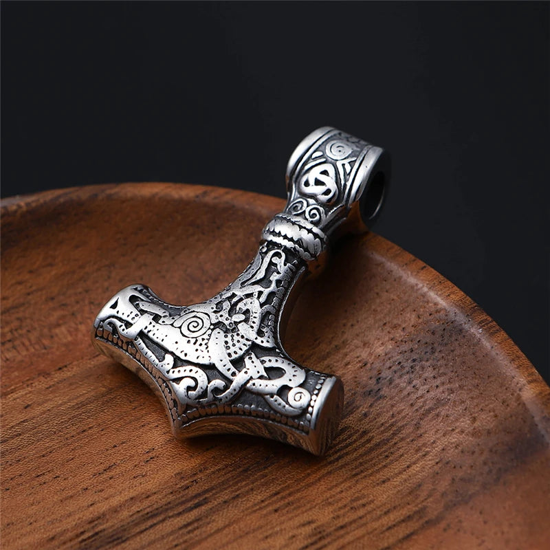 PENDRA Punk Norse Necklace