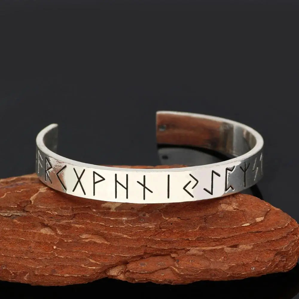 PENDRA Dragon Rune Bracelet