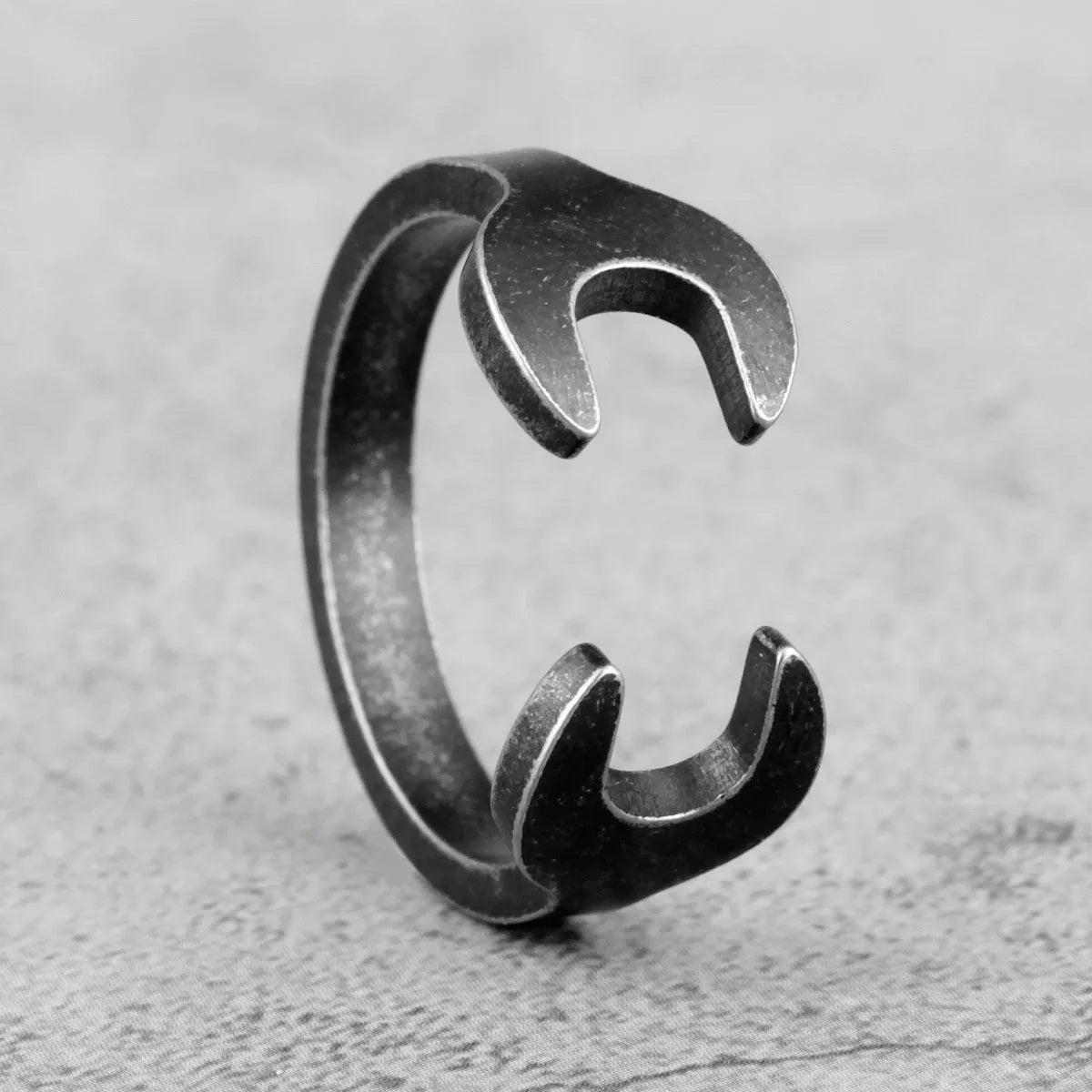 PENDRA Old Black Wrench Ring
