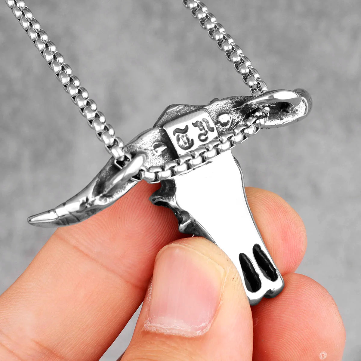 PENDRA Bison Skull Animal Steel Necklace