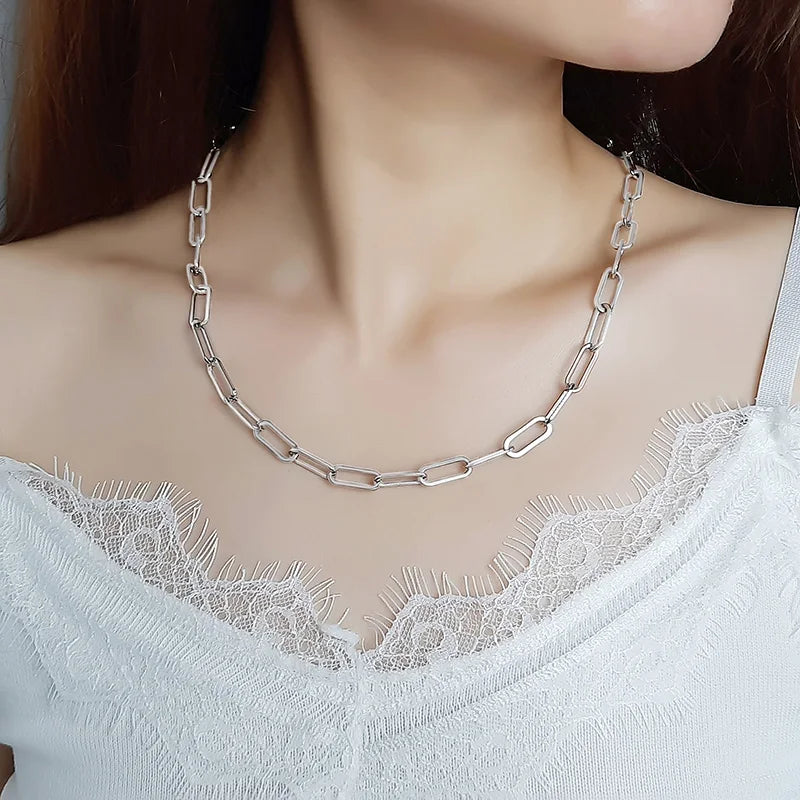 PENDRA Paper Clip Rectangle Pendant Necklace