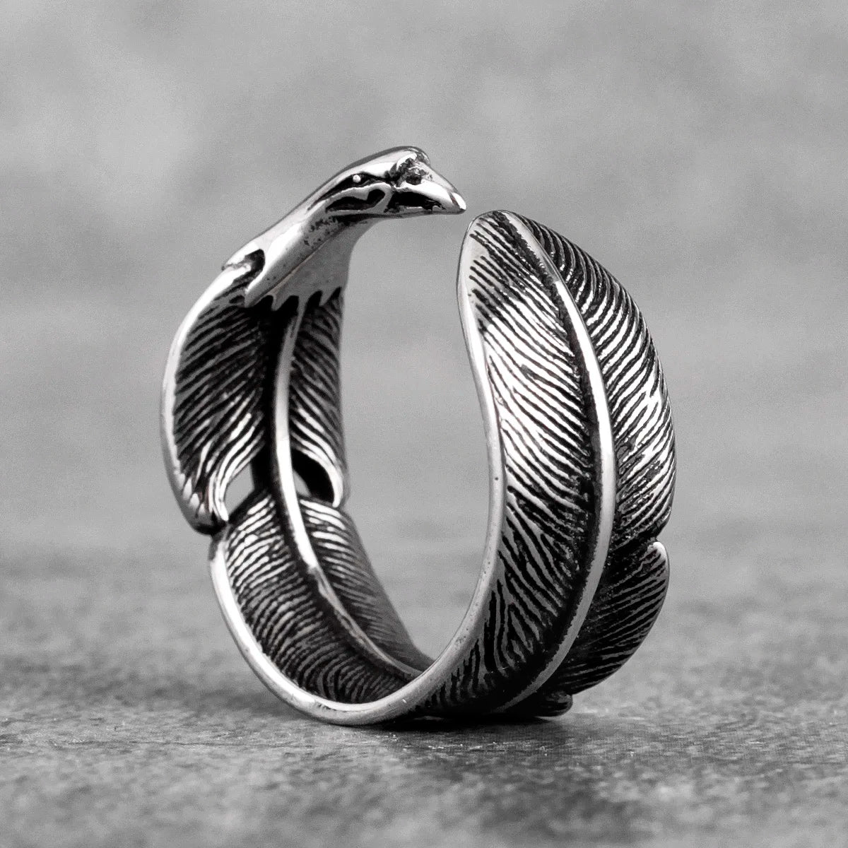 PENDRA Indian Eagle Feathers Steel Ring