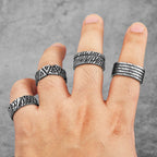 PENDRA Black Geometry Charm Ring