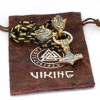 PENDRA Wolf Black Steel Necklace