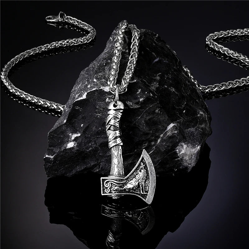 PENDRA Wolf Norse Leather Pendant