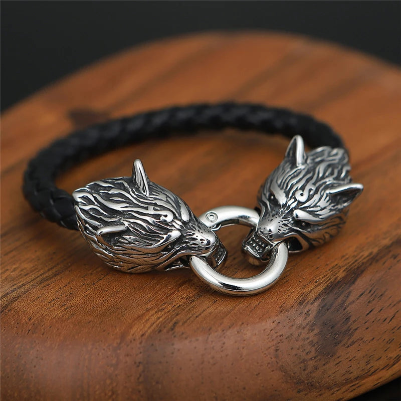 PENDRA Wolf Black Bracelet