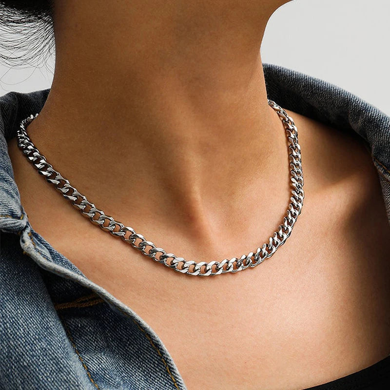 PENDRA Cuban Curb Link Chain Necklace