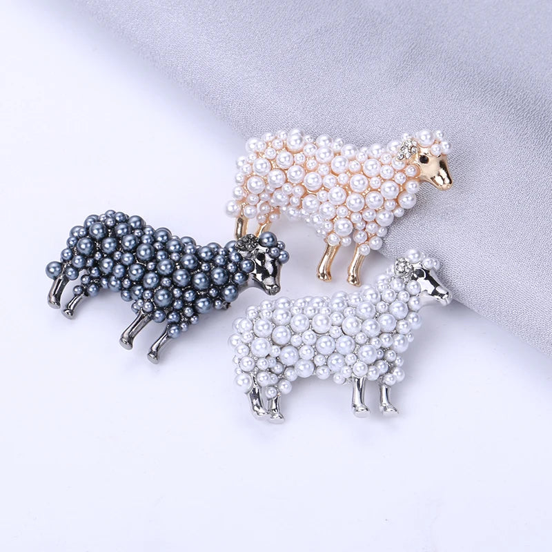 PENDRA Gentle Sheep Pearl Brooch