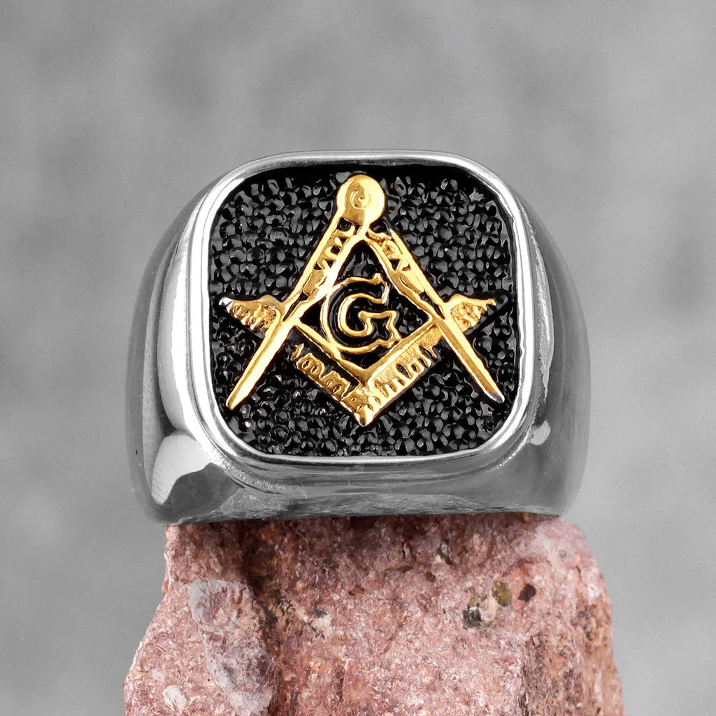 PENDRA Freemason Symbol Charm Ring
