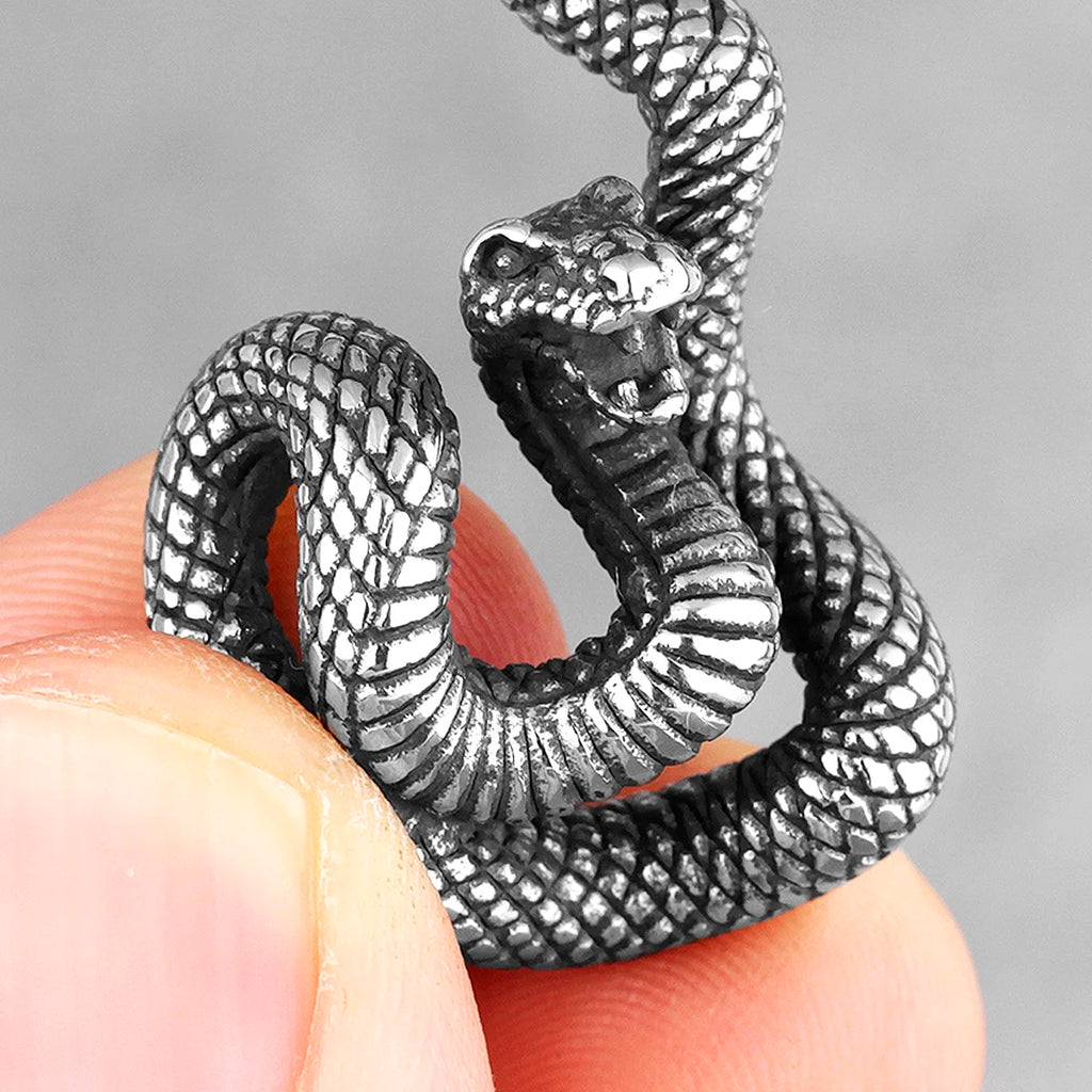 PENDRA Wrentari Snake Motif Necklace