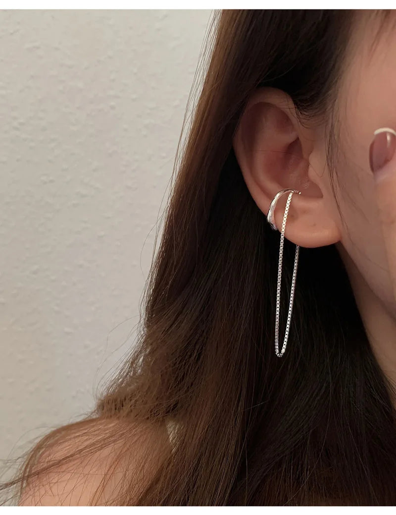 PENDRA Silver Tassel Ear Accessory