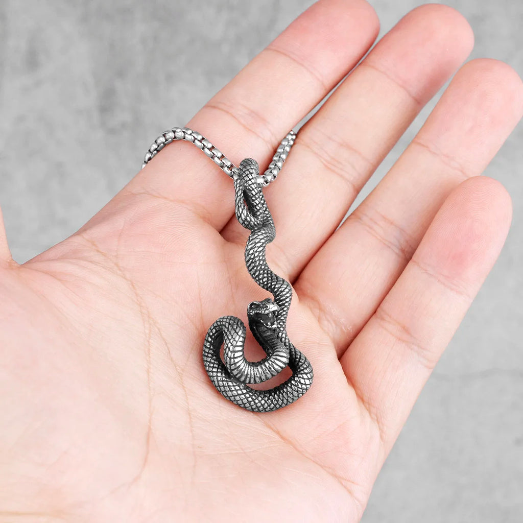 PENDRA Wrentari Snake Motif Necklace