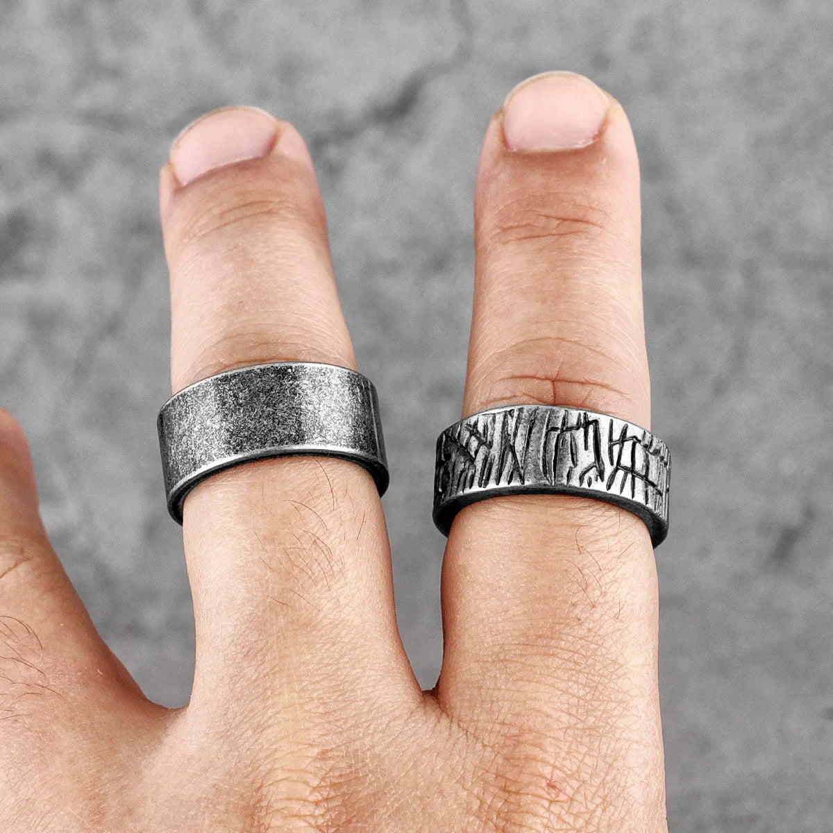 Simple Vintage Black Stainless Steel Mens Womens Rings Charm Trendy For Couple Girl Boyfriend Jewelry Creativity Gift Wholesale