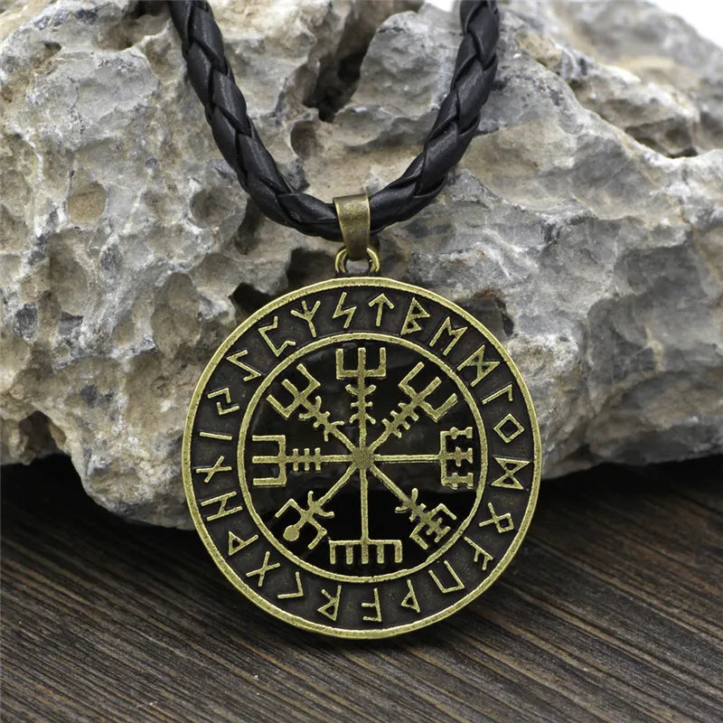 PENDRA Rune Compass Helmet Necklace
