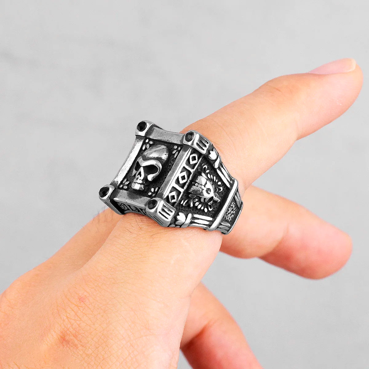 PENDRA Skull Zircon Crystal Steel Ring