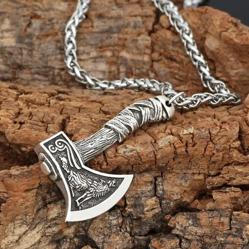 PENDRA Wolf Norse Pendant