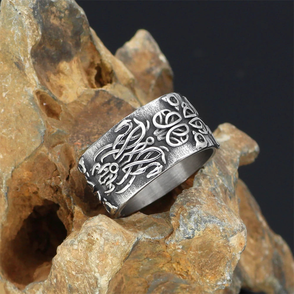 PENDRA Celtic Knot Rune Norse Ring
