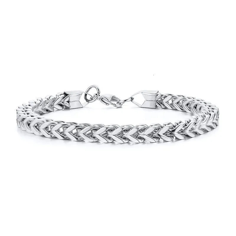 PENDRA Bali Foxtail Bracelet