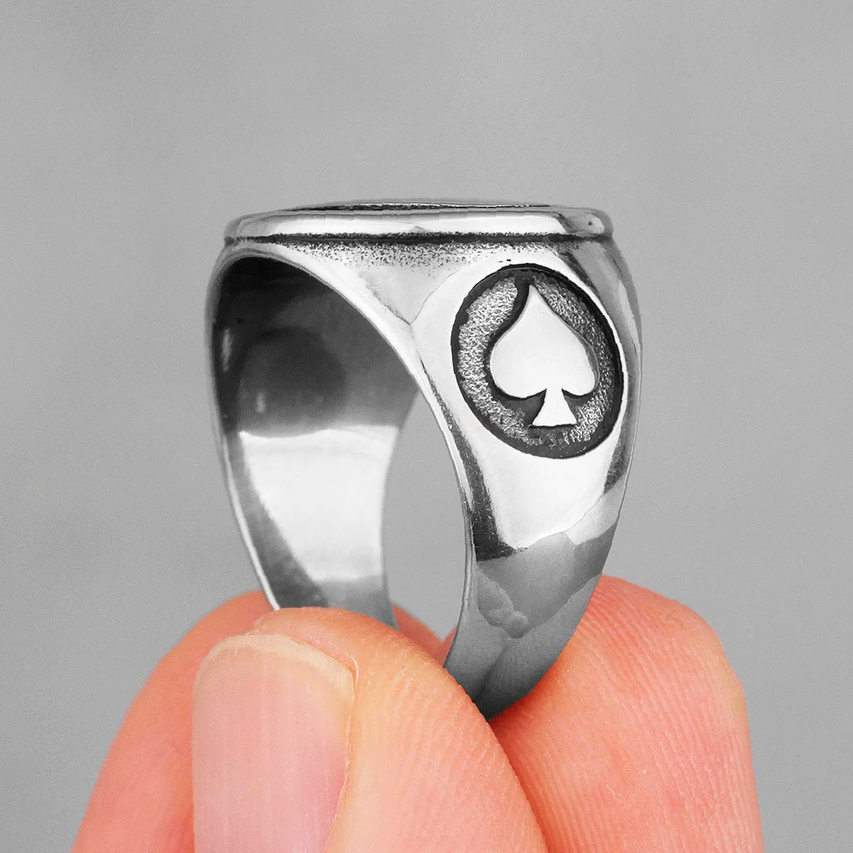 PENDRA Poker Spades Good Steel Ring