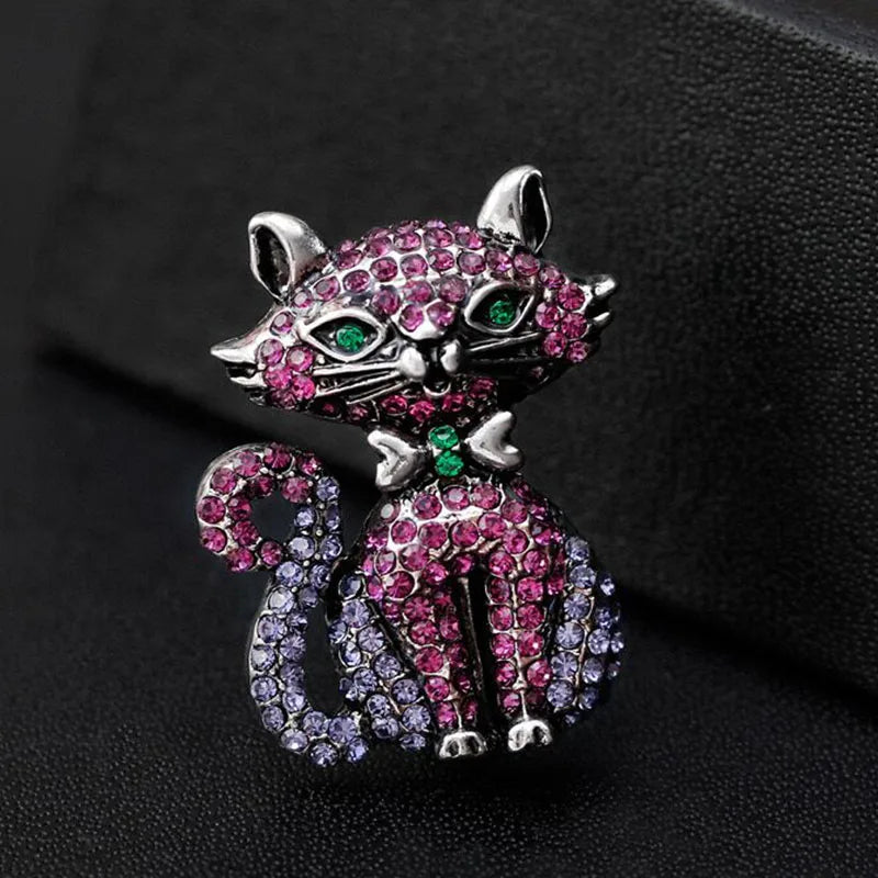 Wuli&baby Full Rhinestone Cat Brooches For Women Lovely Cat Pet Animal Party Causal Brooch Pins Gifts