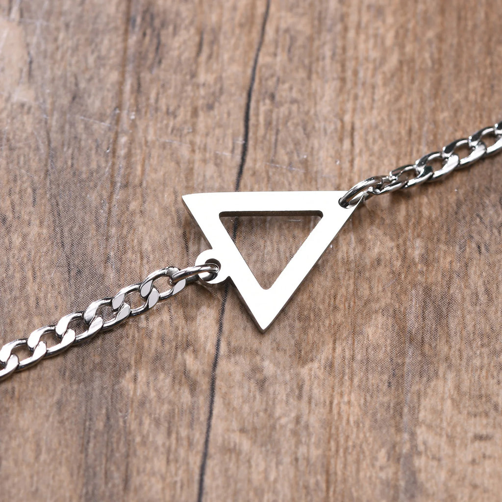 PENDRA Geometric Triangle Bracelet