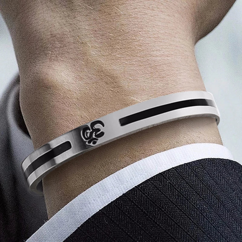 PENDRA Dradric Minimalist Bracelet
