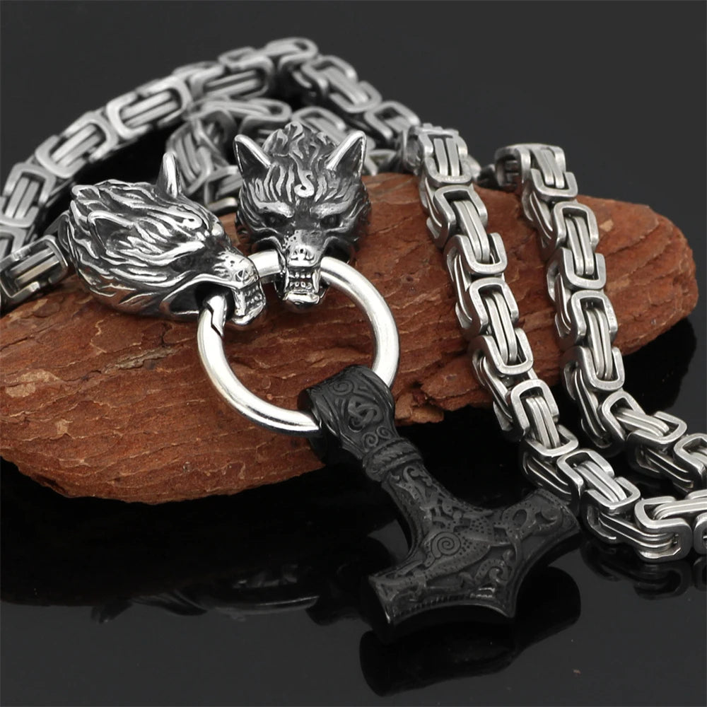 PENDRA Wolf Norse Necklace
