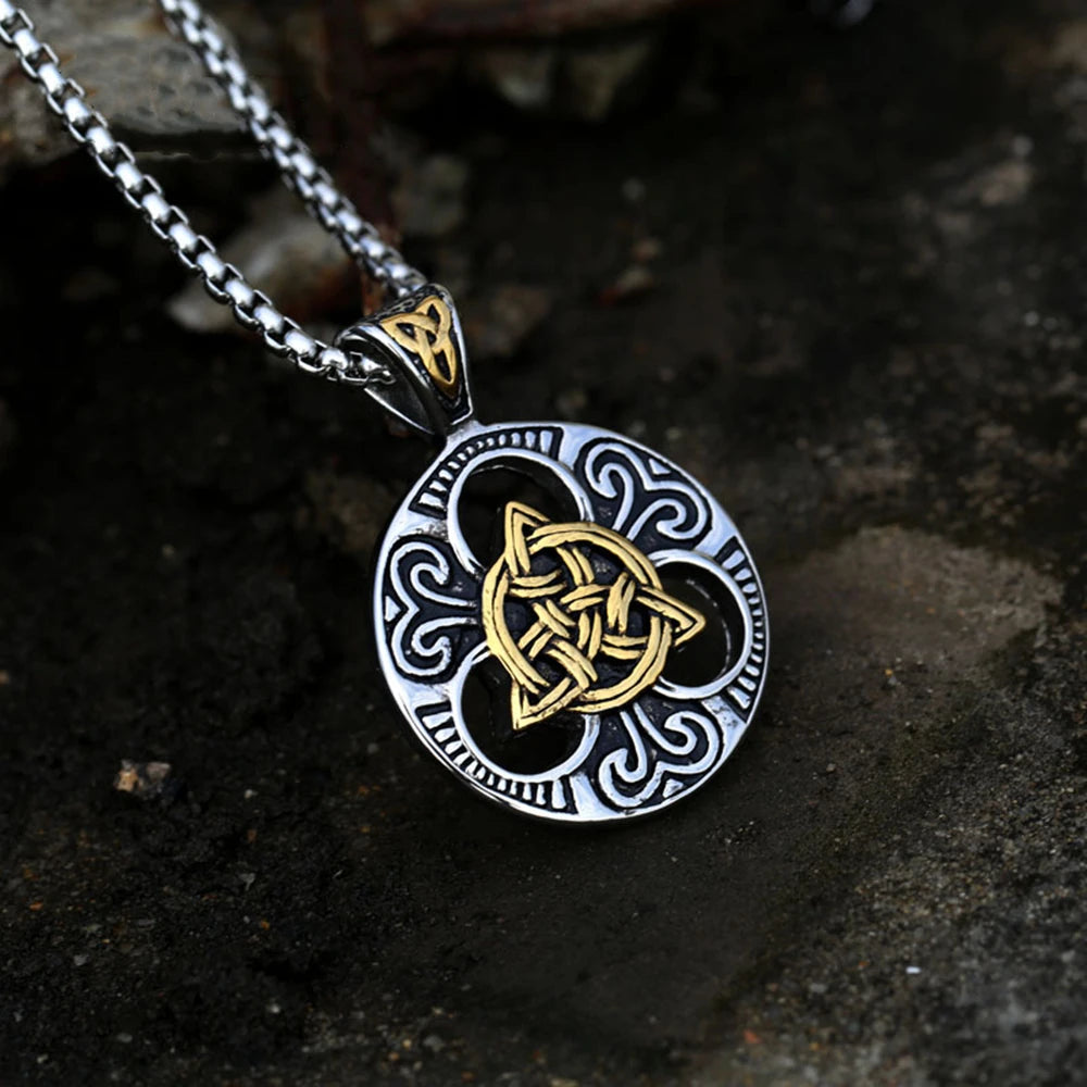 PENDRA Celtic Knot Rune Vegvisir Necklace