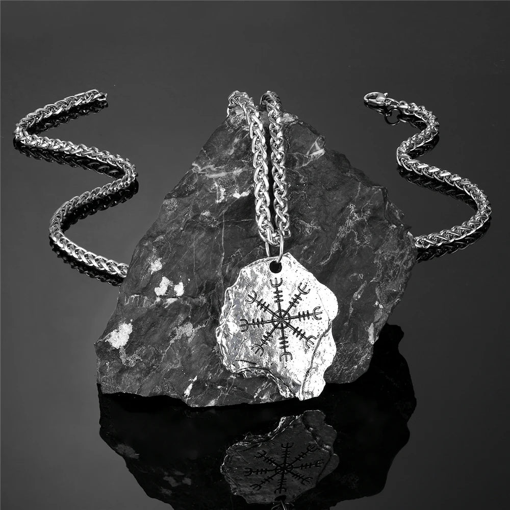 PENDRA Rune Compass Chain Necklace