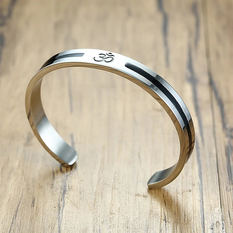 PENDRA Dradric Minimalist Bracelet