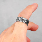 PENDRA Celtic Knot Weave Ring