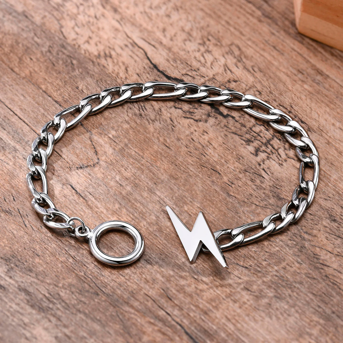 PENDRA Lightning Bolt Bracelet