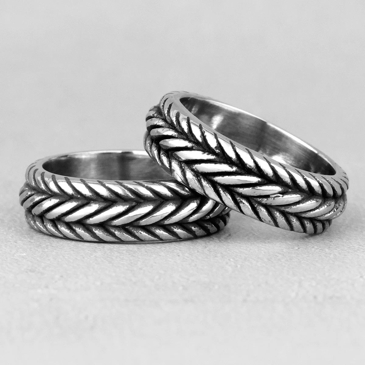 PENDRA Boyfriend Biker Steel Ring