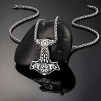 PENDRA Wolf Gold Compass Necklace