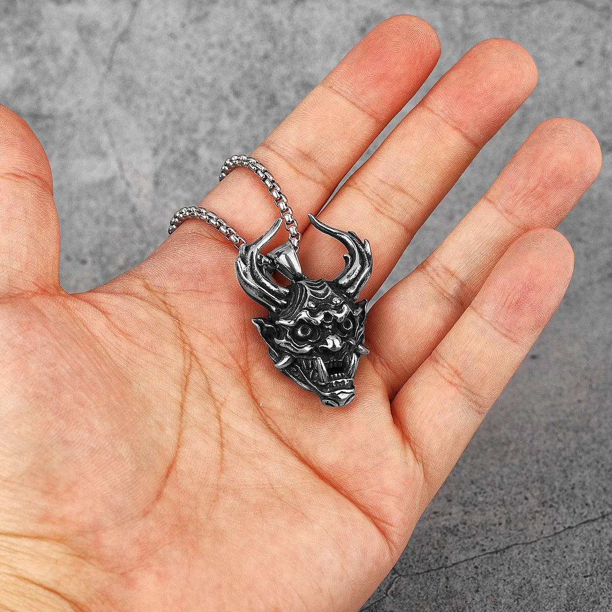 PENDRA Ulimire Pendant Necklace