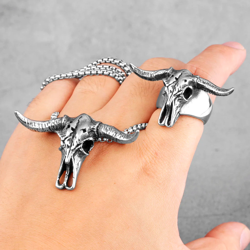 PENDRA Bison Skull Animal Steel Necklace