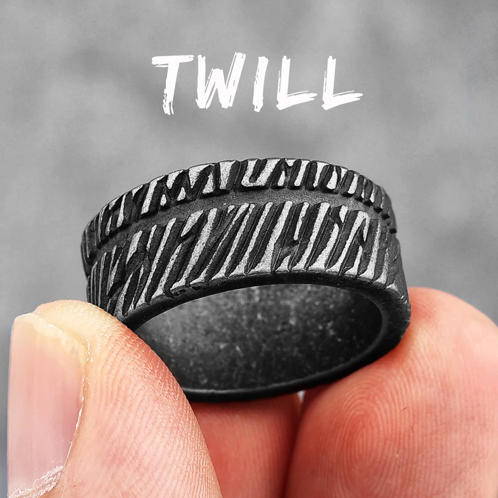 PENDRA Black Geometry Charm Ring