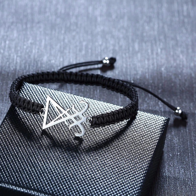 PENDRA Draessa Cross Charm Bracelet