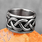PENDRA Celtic Knot Interweave Ring