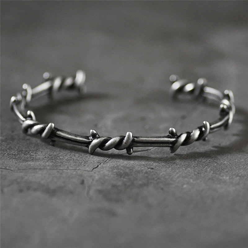 PENDRA Leaves Vintage Bracelet
